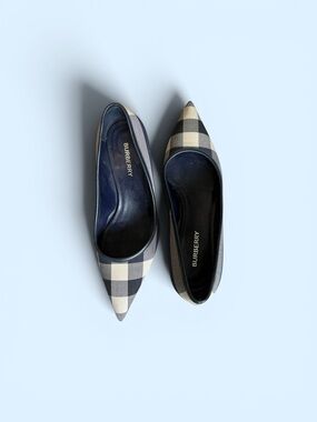 Burberry Navy & Beige Check Pointed-Toe Kitten Heels